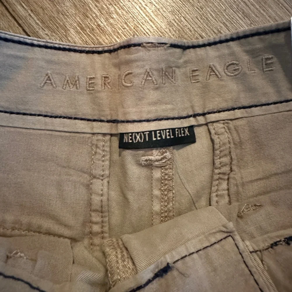 American Eagle Mens Ne(x)t Level Flex Classic Khaki Shorts Tan Size 32 NWT